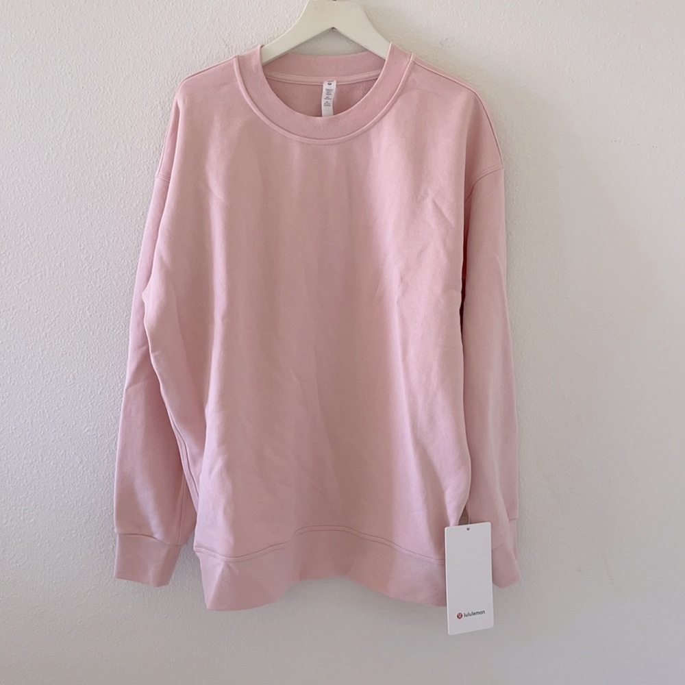 Lululemon perfectly oversized crew in light pink